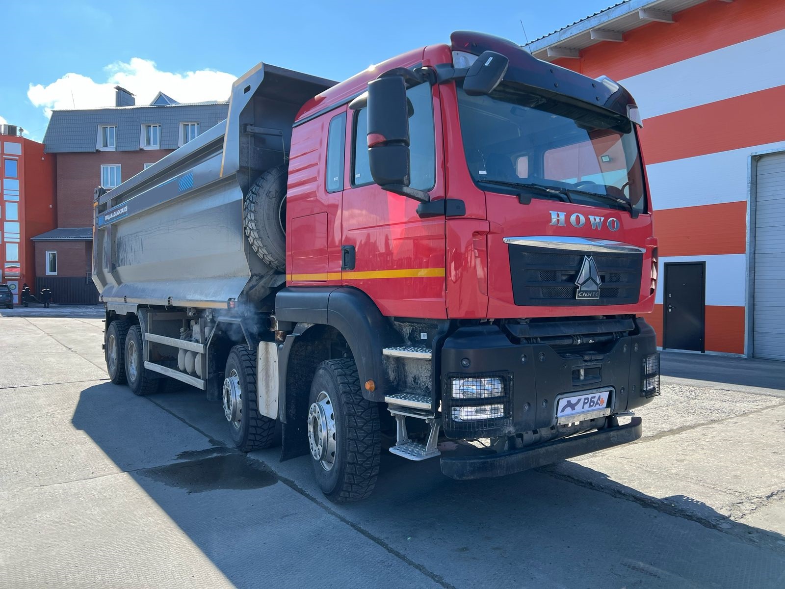 Самосвал HOWO T5G 8x4 б/у (2024г., 27 910 км.)(7037)