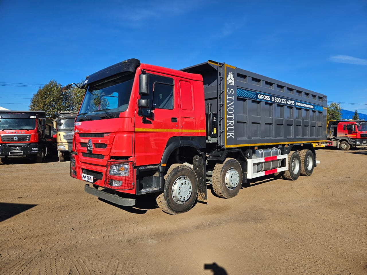 Самосвал HOWO ZZ3407S3867E (8x4)  б/у (2023 г. 13 714 км)(8073)