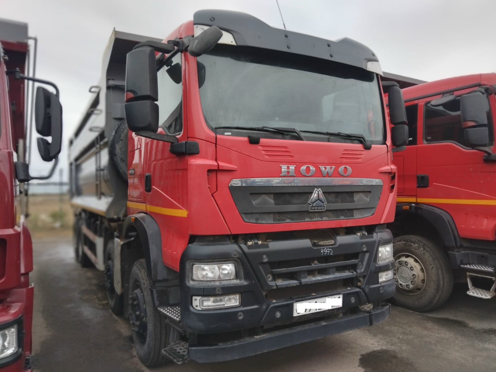 Самосвал HOWO T5G 8x4 б/у (2022г., 74 875км.) (4972)