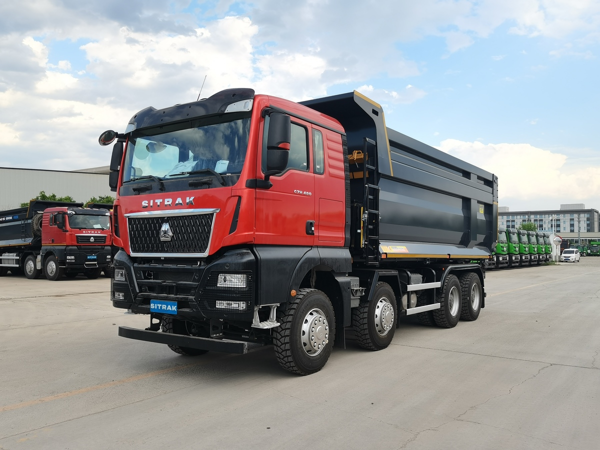Самосвал SITRAK C7H MAX 8x4 ( ZZ3316V306ME ) / 6.5*2.3*1.5+0.5 / 23-30 м3 / прямой