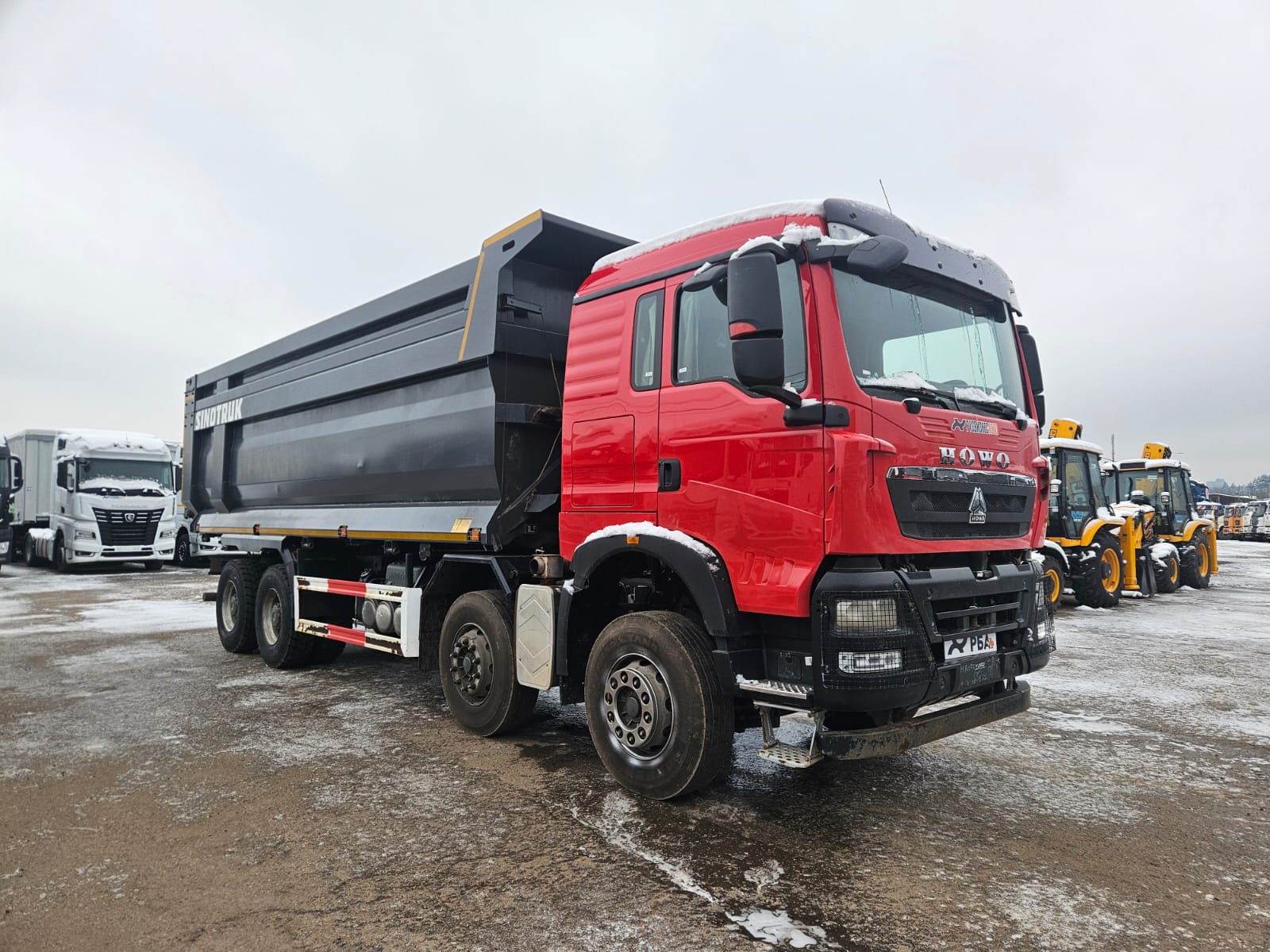 Самосвал HOWO T5G 8x4 б/у (2024г., 58 833 км.)(4000)новая резина зад. ось