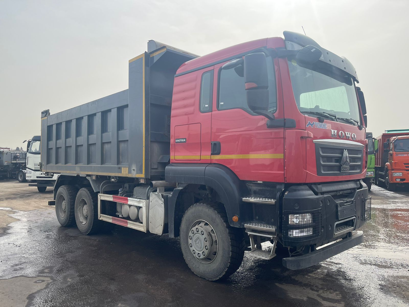Самосвал HOWO T5G (6x4) б/у (2022 г. 67 938 км)3116