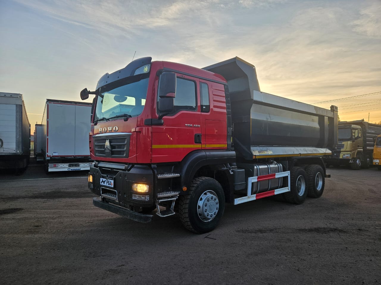 Самосвал HOWO T5G (6x4) б/у (2022 г., 46 100 км) (4064)