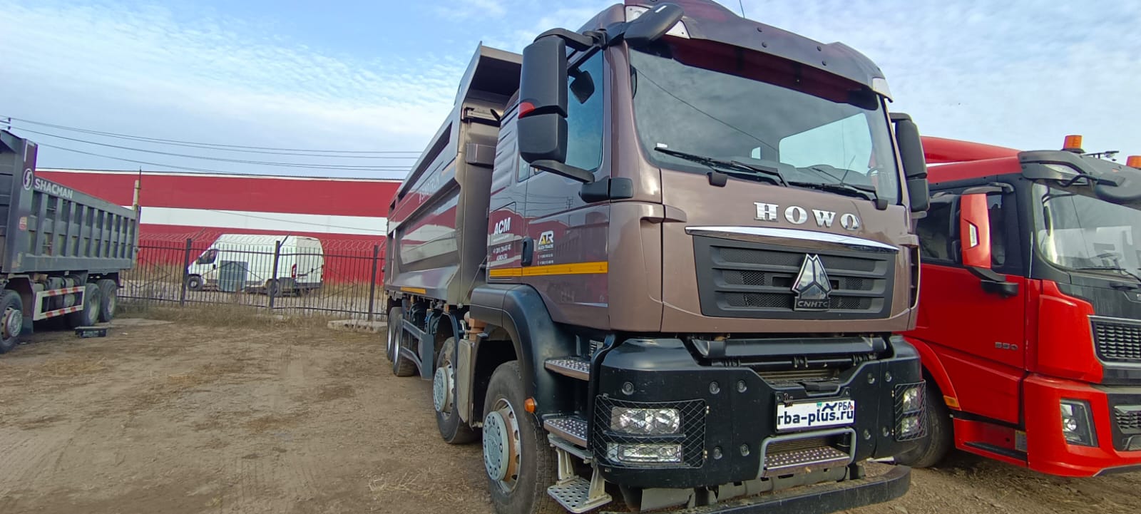 Самосвал HOWO T5G 8x4 б/у (2024г., 72 758 км.)(9155)