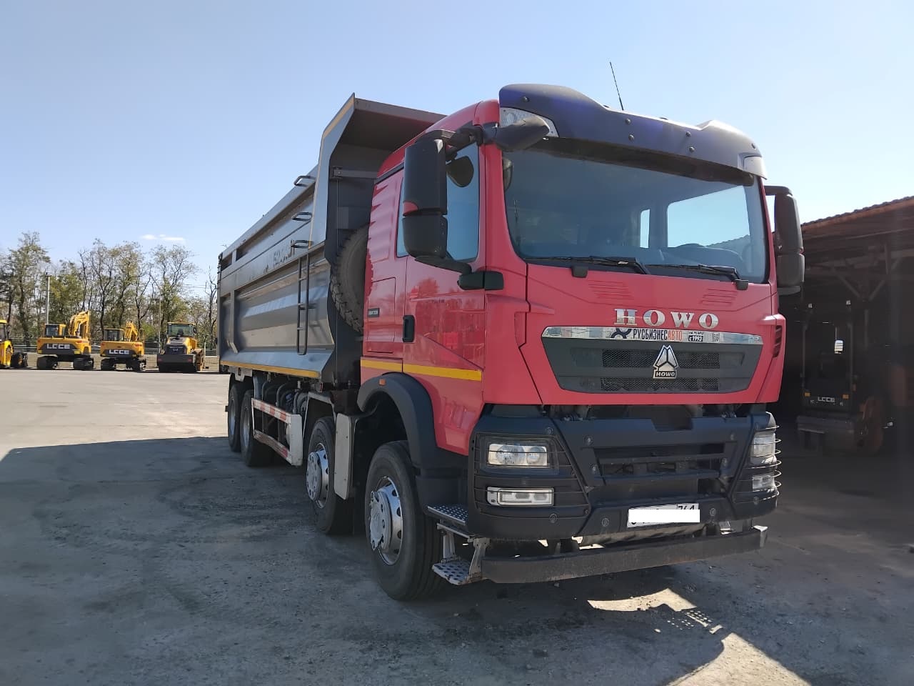 Самосвал HOWO T5G 8x4 б/у (2022г., 77 094км.) (4954)