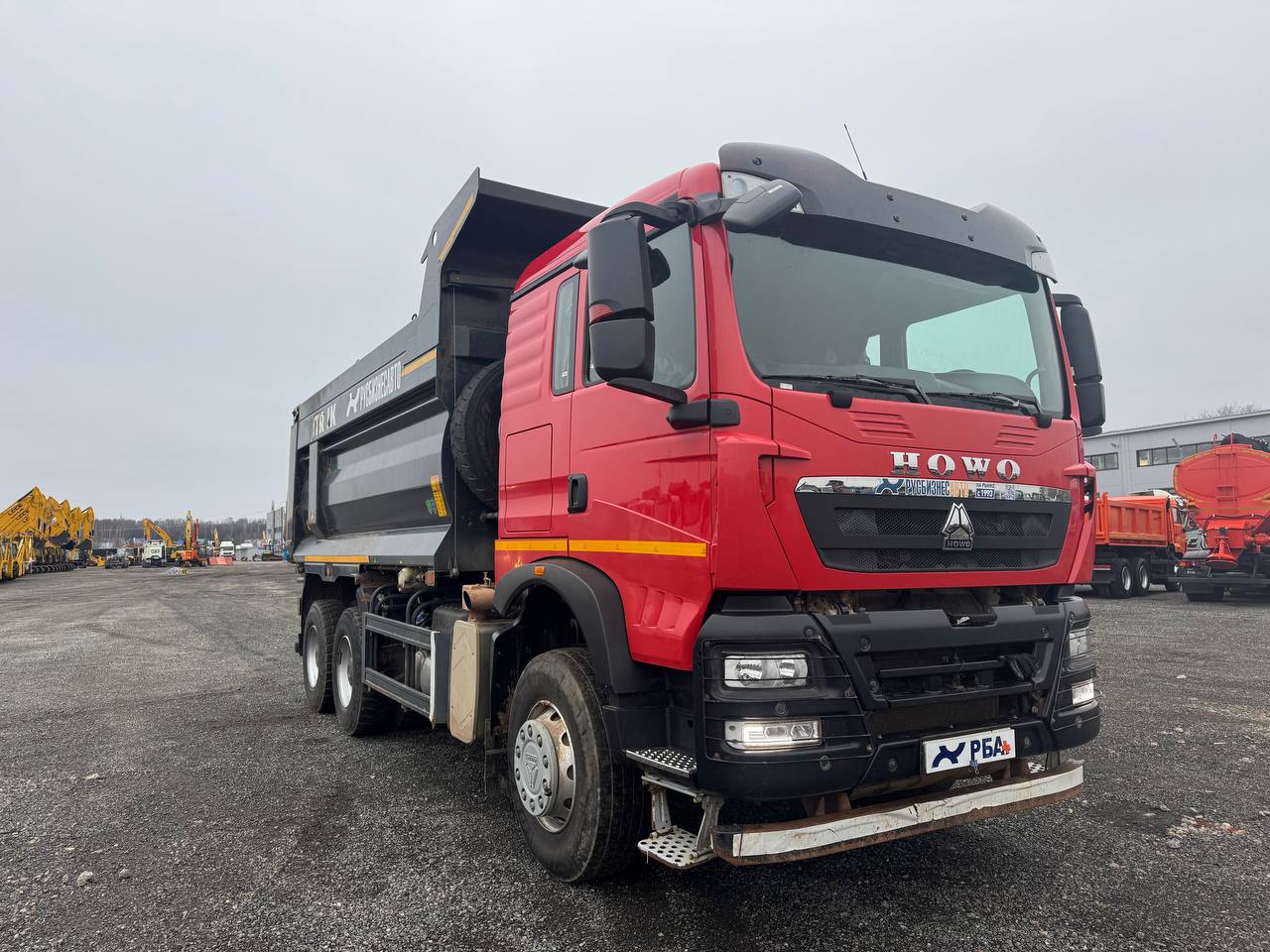 Самосвал HOWO T5G 6x4 б/у (2024 г.в. 86 354 км.)(8798)