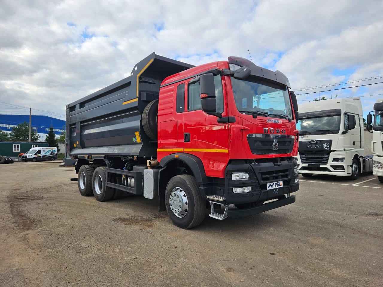 Самосвал HOWO T5G 6x4 б/у (2024г., 86 063 км.) (8165)