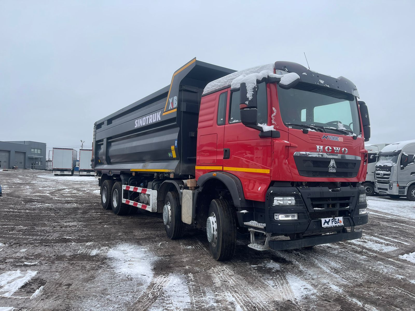 Самосвал HOWO T5G 8X4 б/у (2023г.в. 36 668 км.) (9106)