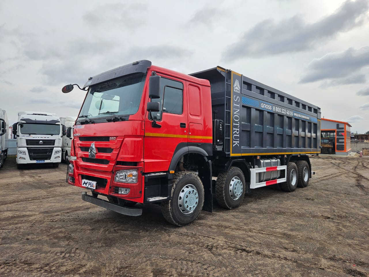 Самосвал HOWO ZZ3407S3867E 8х4 б/у (2023 г., 10 621 км.)(8069)