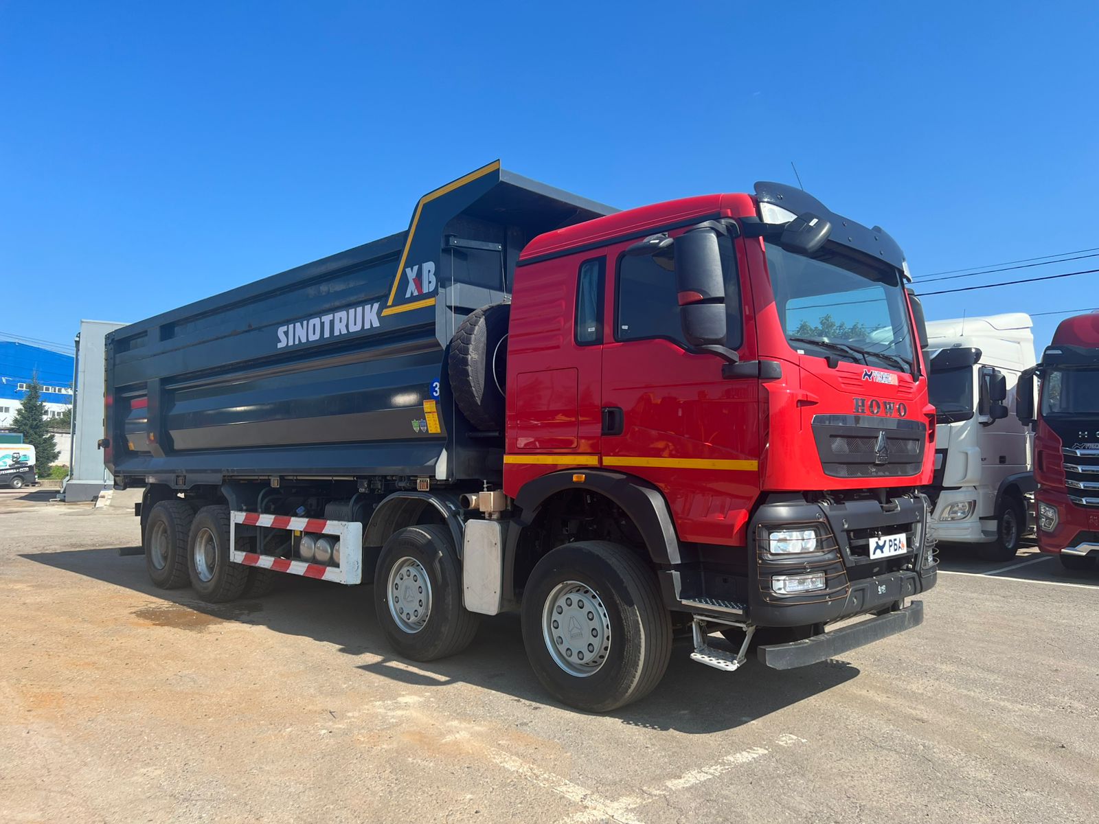 Самосвал HOWO T5G 8x4 б/у (2023г., 57 285 км.) (9079) -новая рез. зад. ось