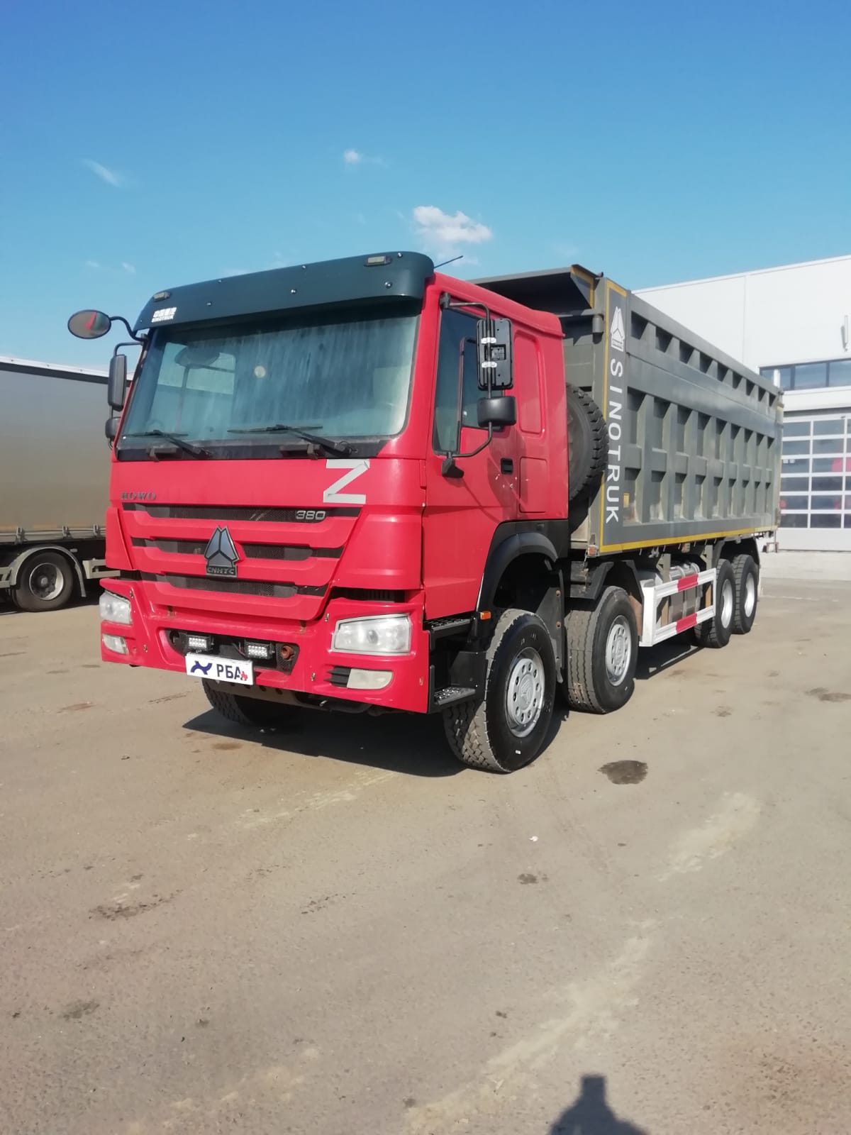 Самосвал 8х4 HOWO ZZ3407S3867E б/у (2021г., 81 469 км.)(5444)