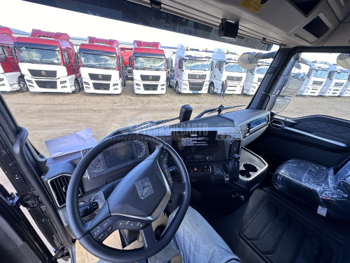 Тягач SITRAK C7H MAX 4x2 ( ZZ4186V391HE ) / без АДР и КОМ / один бак / запас.колесо на раме Тягач SITRAK C7H MAX 4x2 ( ZZ4186V391HE ) / без АДР и КОМ / один бак / запас.колесо на раме