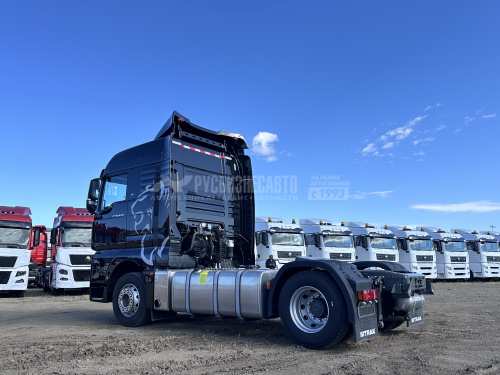 Тягач SITRAK C7H MAX 4x2 ( ZZ4186V391HE ) / без АДР и КОМ / один бак / запас.колесо на раме Тягач SITRAK C7H MAX 4x2 ( ZZ4186V391HE ) / без АДР и КОМ / один бак / запас.колесо на раме