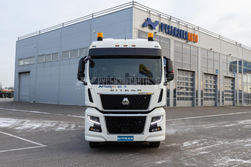 Тягач SITRAK C7H MAX 4x2 ( ZZ4186V391HE ) / с АДР и КОМ / без ретардера Тягач SITRAK C7H MAX 4x2 ( ZZ4186V391HE ) / с АДР и КОМ / без ретардера