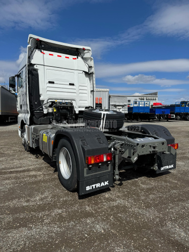 Тягач SITRAK C7H 4x2 ( ZZ4186V391HE ) / без АДР и КОМ Тягач SITRAK C7H 4x2 ( ZZ4186V391HE ) / без АДР и КОМ