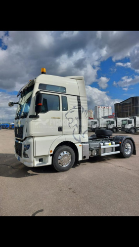 Тягач SITRAK C7H MAX 4x2 ( ZZ4186V391HE ) / с АДР и КОМ / кабина C7H-H (XXL) Тягач SITRAK C7H MAX 4x2 ( ZZ4186V391HE ) / с АДР и КОМ / кабина C7H-H (XXL)