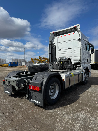 Тягач SITRAK C7H 4x2 ( ZZ4186V391HE ) / без АДР и КОМ Тягач SITRAK C7H 4x2 ( ZZ4186V391HE ) / без АДР и КОМ