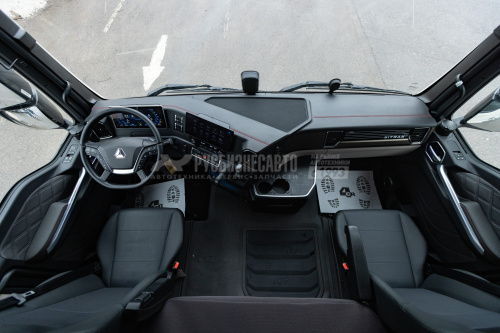 Тягач SITRAK C7H MAX 4x2 ( ZZ4186V391HE ) / с АДР и КОМ / кабина C7H-H (XXL) Тягач SITRAK C7H MAX 4x2 ( ZZ4186V391HE ) / с АДР и КОМ / кабина C7H-H (XXL)